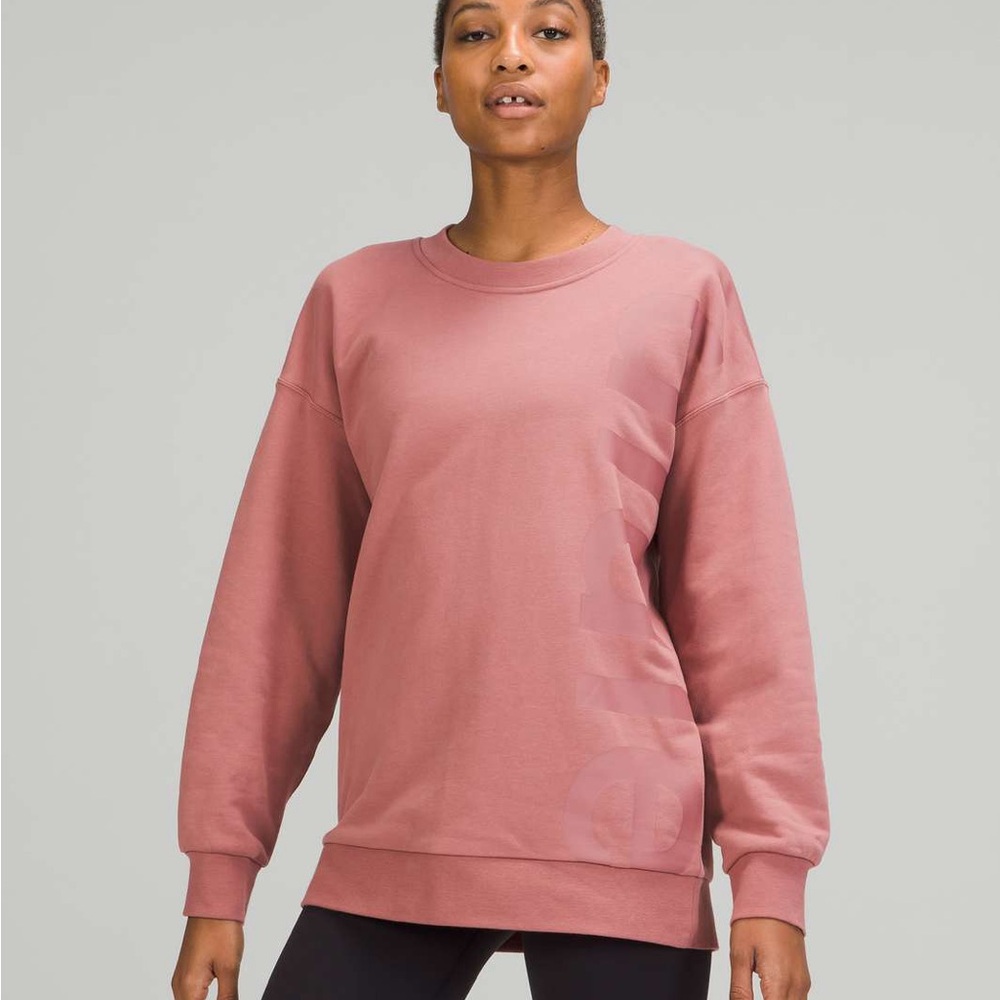 lululemon perfectly oversized logo crew
